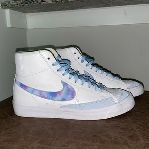 Women’s 8.5 Customized Nike Blazer’s